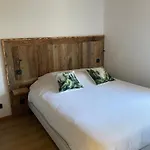 아파트 Le Hibou Avec Vue Et Montagnes *